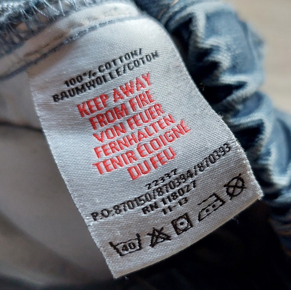 2013 nwot/ln Mini Boden denim shorts size 11 - Picture 6 of 11